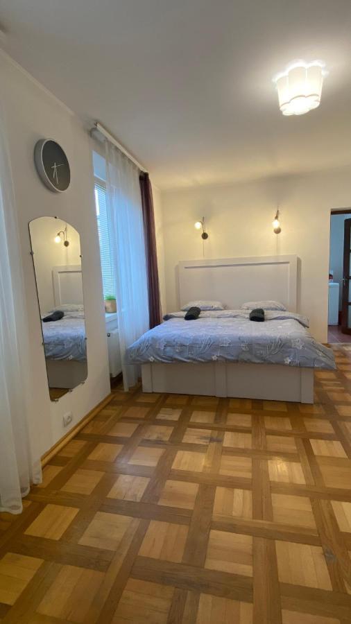 Gavrishkevicha Apartments Lviv Exterior foto